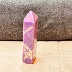 Purple Phosphosiderite Crystal Tower Point Genuine Stone w/Gold & Cream